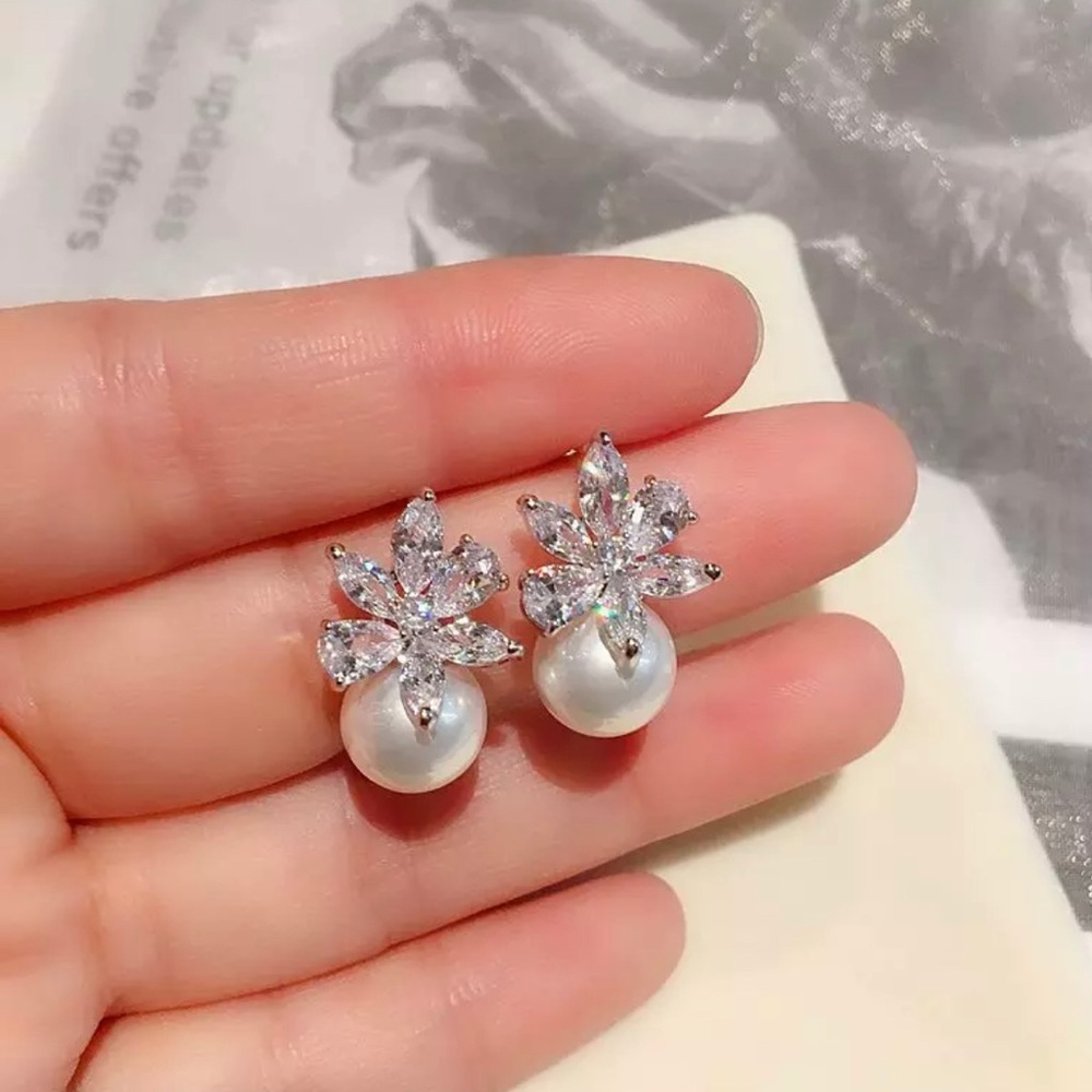 Platinum Plated CZ Crystal & Pearl Stud Earrings - Picture 1 of 6
